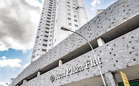 Real Plaza Flat Apartamento